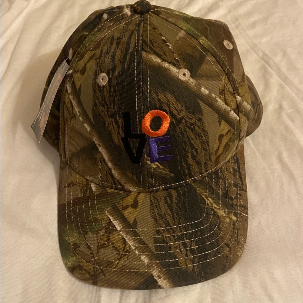 Realtree Camouflage Love Embroidered Cap